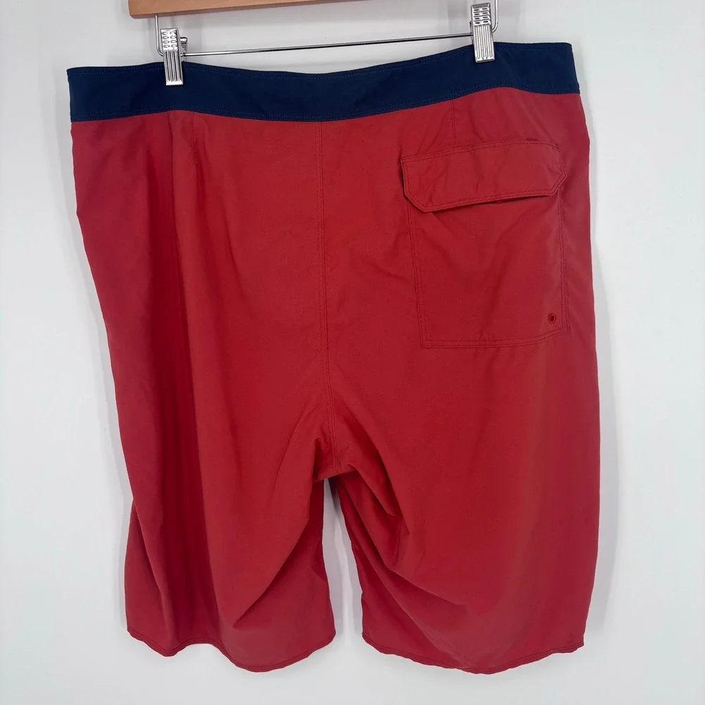 Patagonia Hydropeak Boardshorts Mens 38 Red Navy Swim Trunks Surf Beachwear